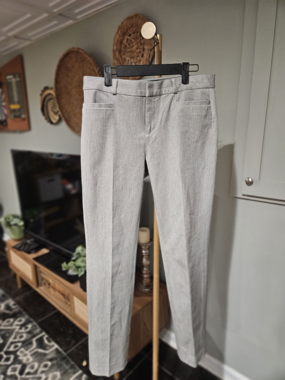 Banana Republic Sloan Curvy Fit Ankle Trousers – Gray. Size 6 (Like New) - Picture 7 of 16